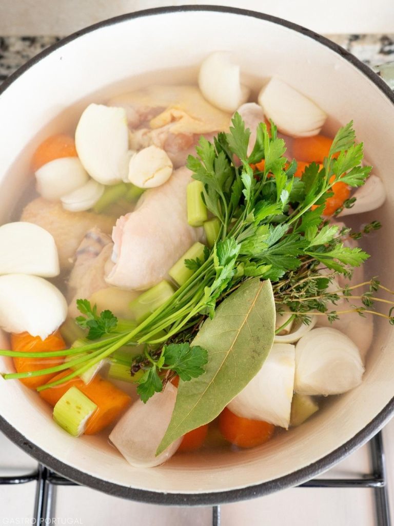 canja stock pot