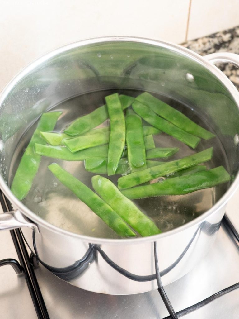 blanched green beans