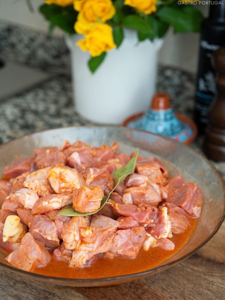 pork and clams marinating