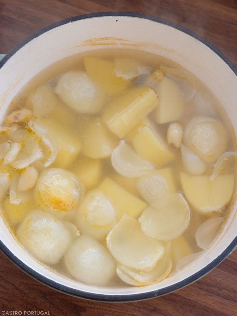portuguese green soup base